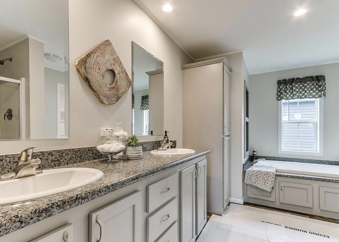 Modular home primary bathroom by Highland Manufacturing.